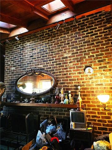 6319 Robin Hood Drive, Shawnee, KS 66203