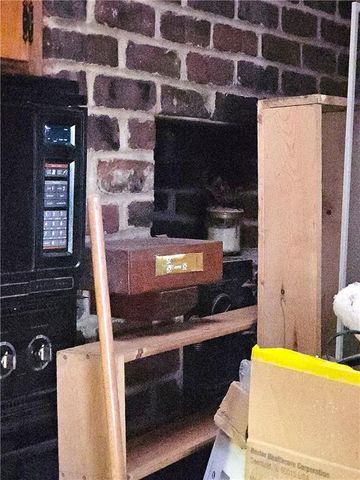 6319 Robin Hood Drive, Shawnee, KS 66203