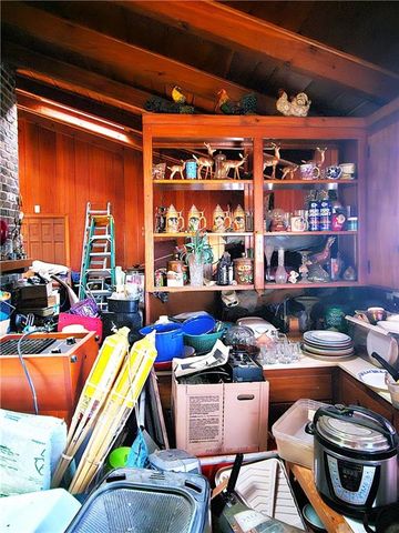 6319 Robin Hood Drive, Shawnee, KS 66203