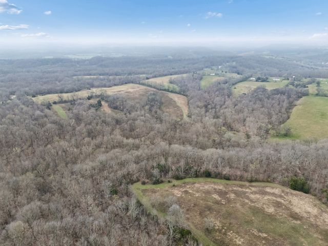 4094 Akin Ridge Rd, Williamsport, TN 38487