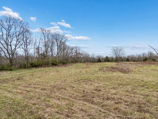 4094 Akin Ridge Rd, Williamsport, TN 38487