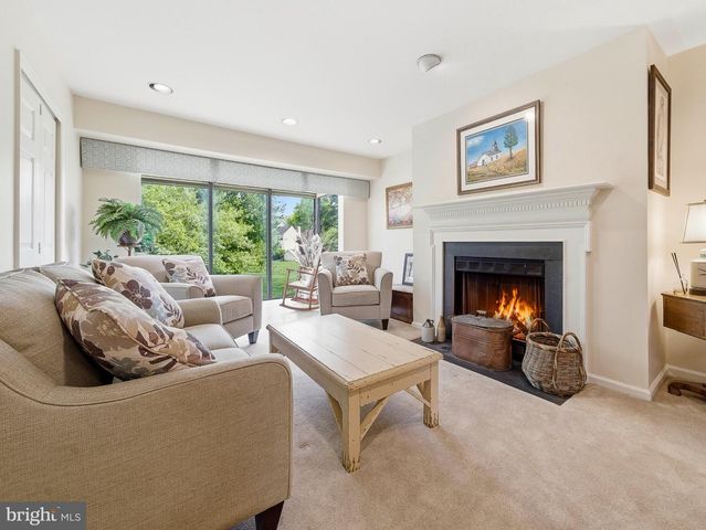 1833 PERRIN CT, Ambler, PA 19002