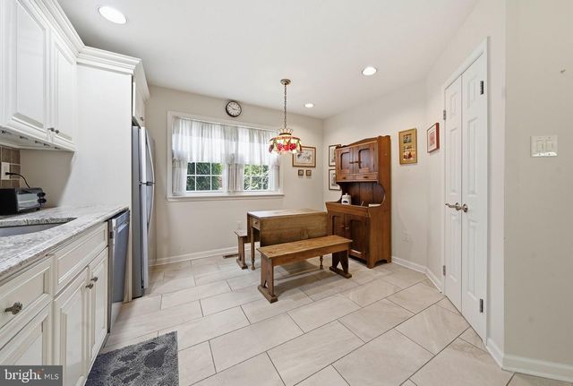 1833 PERRIN CT, Ambler, PA 19002