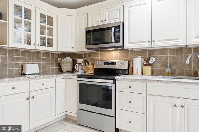 1833 PERRIN CT, Ambler, PA 19002
