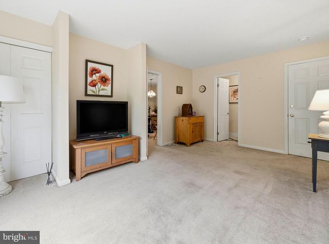 1833 PERRIN CT, Ambler, PA 19002