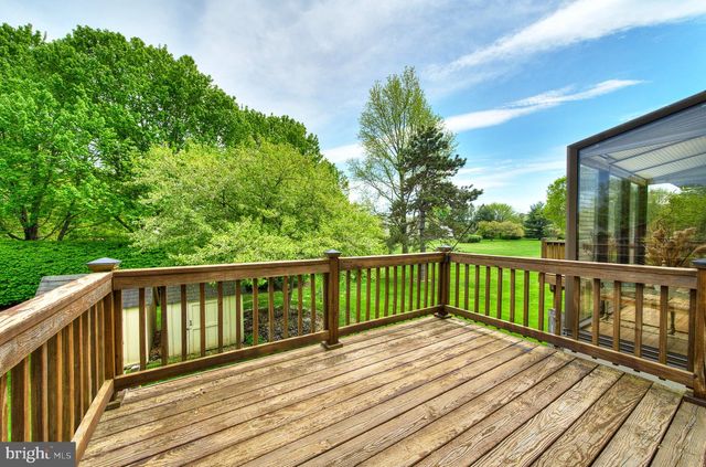 1833 PERRIN CT, Ambler, PA 19002