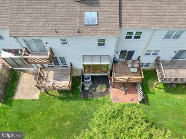 1833 PERRIN CT, Ambler, PA 19002