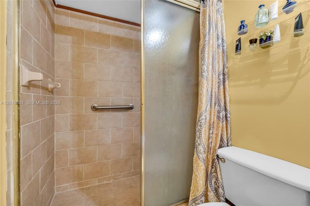 4001 Hillcrest Dr 812, Hollywood, FL 33021
