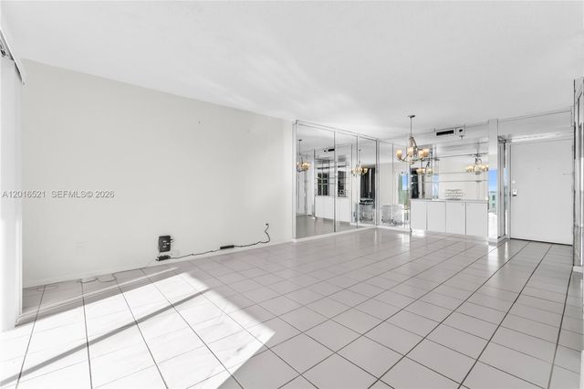 4001 Hillcrest Dr 812, Hollywood, FL 33021