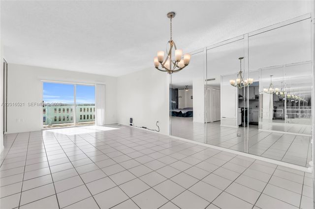 4001 Hillcrest Dr 812, Hollywood, FL 33021