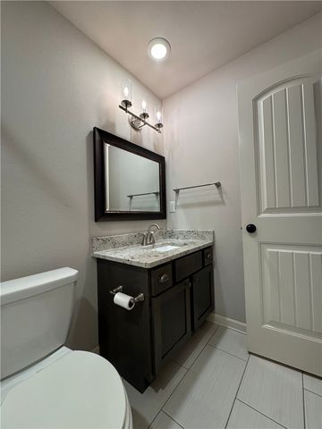 1707 S K Place, Rogers, AR 72756