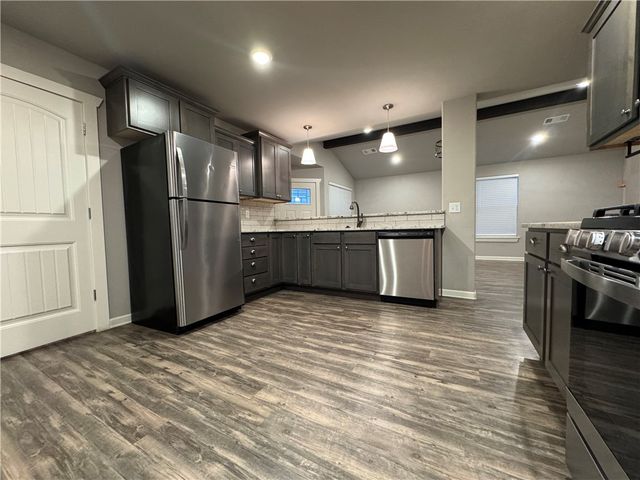 1707 S K Place, Rogers, AR 72756