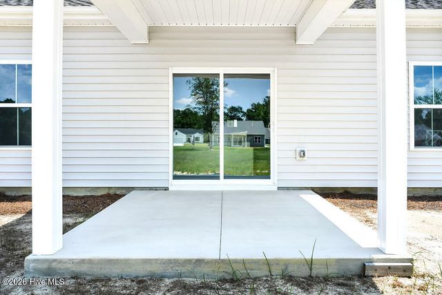 108 Eddie Drive, Burgaw, NC 28425