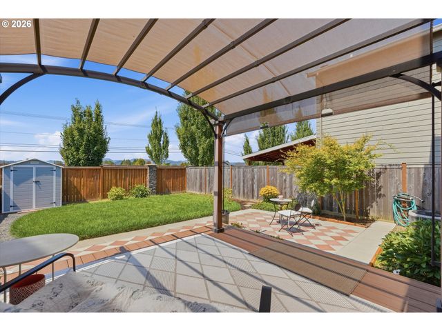 2097 Nw WOODLAND Dr, Mc Minnville, OR 97128
