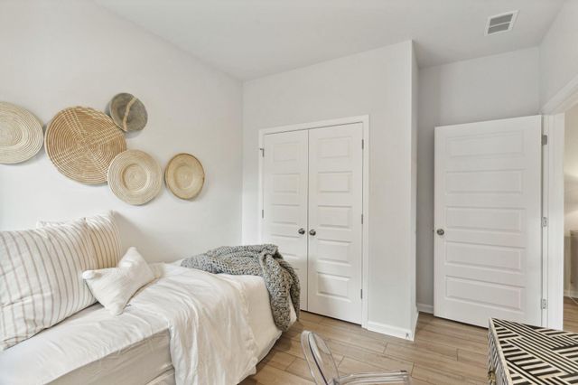 1689 Locals Street, Summerville, SC 29485