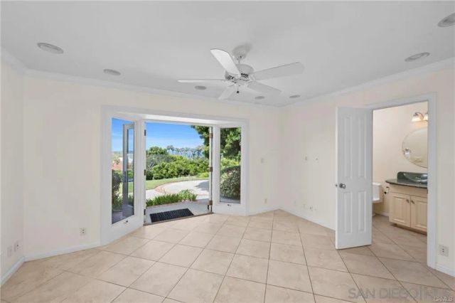 8361 Calle Del Cielo, La Jolla, CA 92037