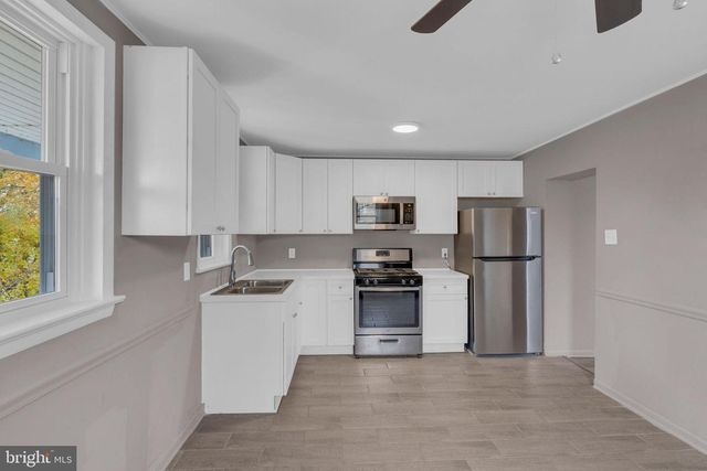 713 PUBLIC RD, Palmyra, NJ 08065