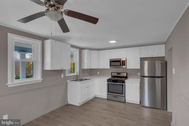 713 PUBLIC RD, Palmyra, NJ 08065