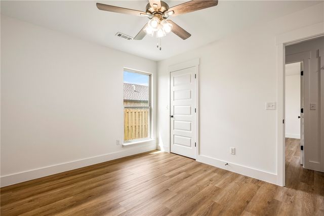 1719 Farmer Street, Pea Ridge, AR 72751