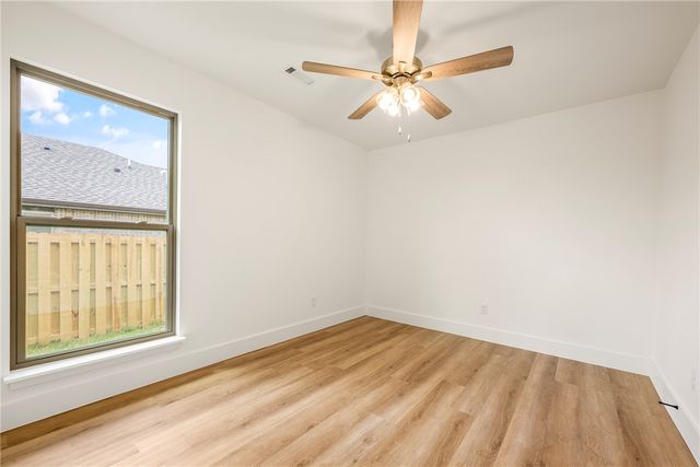 1719 Farmer Street, Pea Ridge, AR 72751