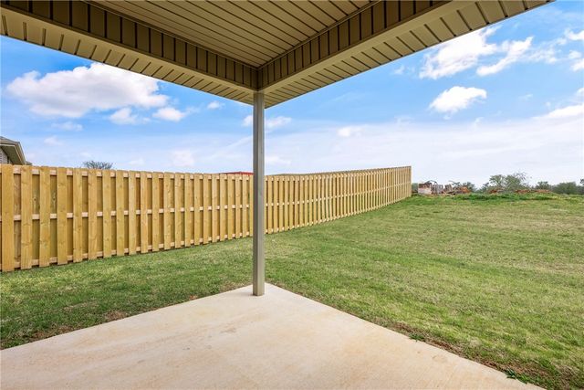 1719 Farmer Street, Pea Ridge, AR 72751