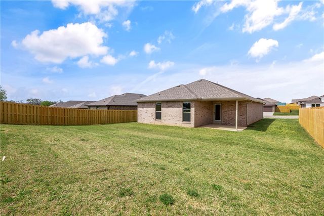 1719 Farmer Street, Pea Ridge, AR 72751