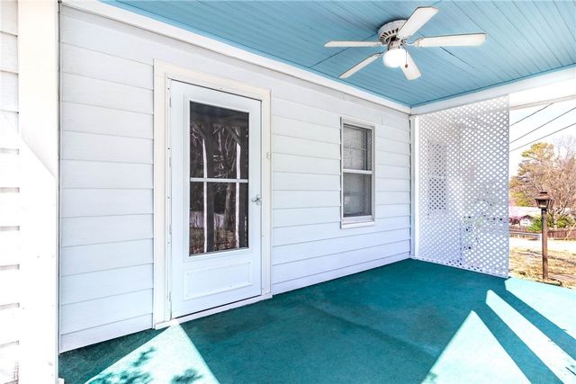 583 N Assembly Drive 1, Fayetteville, AR 72701