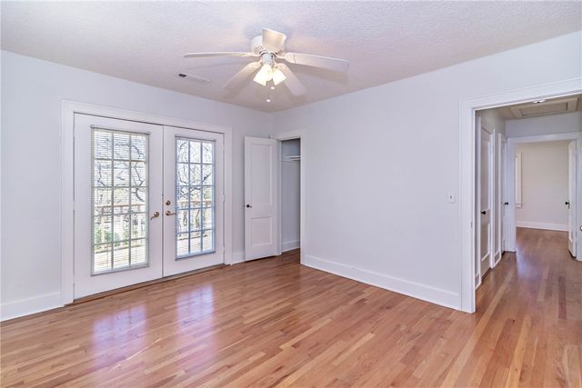 583 N Assembly Drive 1, Fayetteville, AR 72701