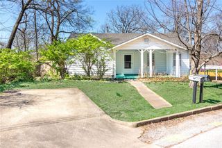 583 N Assembly Drive 1, Fayetteville, AR 72701