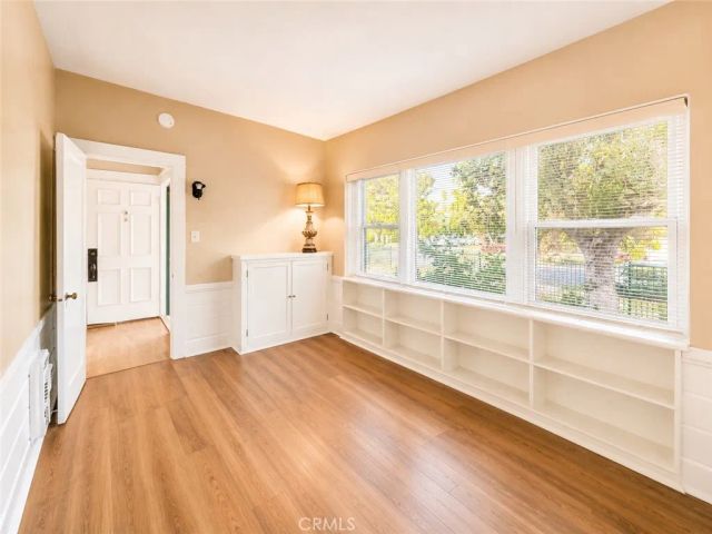 103 S Ardmore, Los Angeles, CA 90004