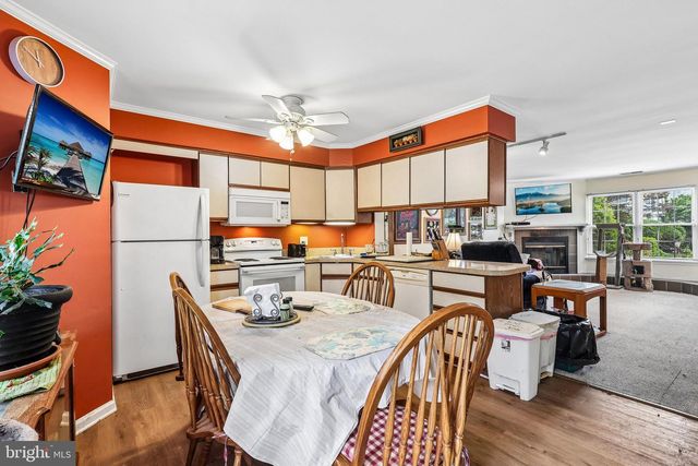 119 MACINTOSH CT, Horsham, PA 19044