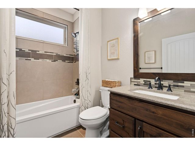 5215 Crabapple Ct, Loveland, CO 80538
