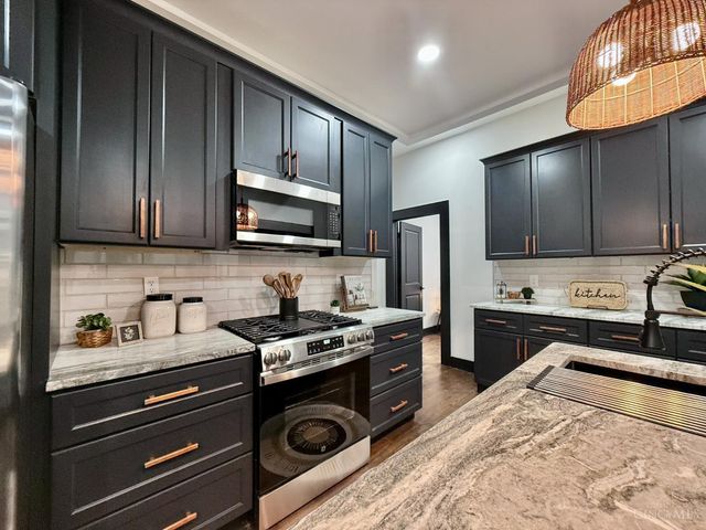4220 Williamson Place, Cincinnati, OH 45223