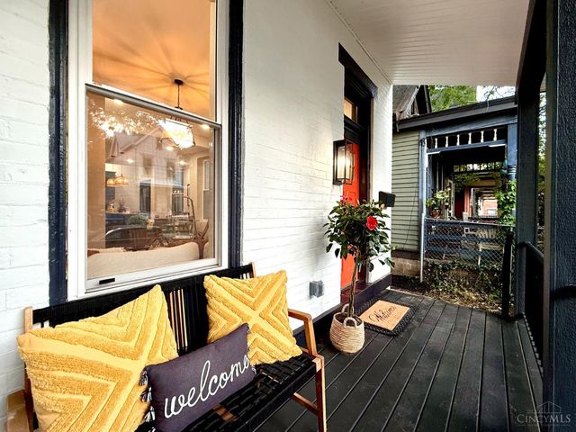 4220 Williamson Place, Cincinnati, OH 45223