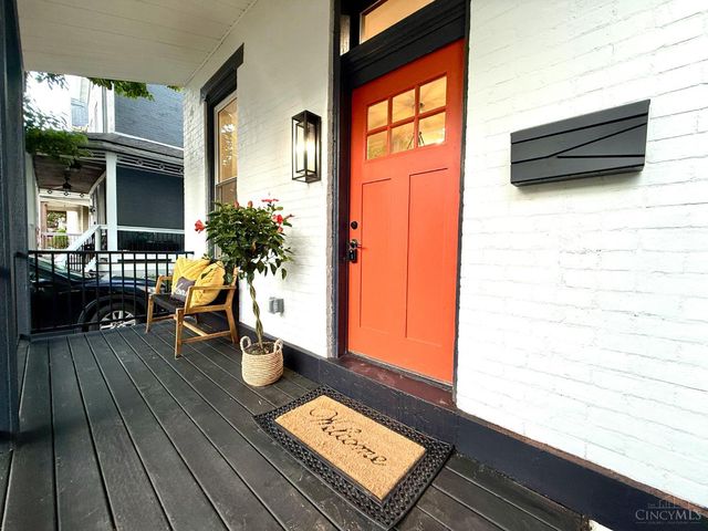 4220 Williamson Place, Cincinnati, OH 45223