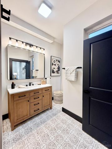 4220 Williamson Place, Cincinnati, OH 45223