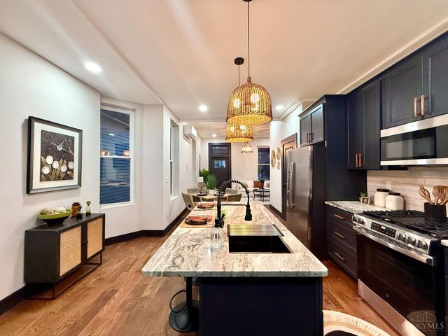 4220 Williamson Place, Cincinnati, OH 45223