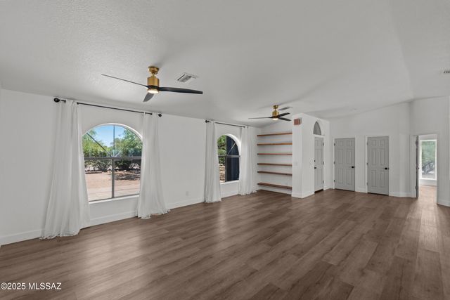 741 Via Vanilla, Rio Rico, AZ 85648