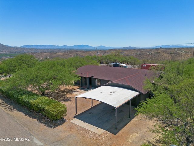 741 Via Vanilla, Rio Rico, AZ 85648