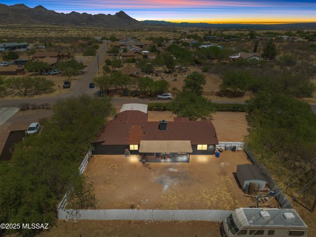 741 Via Vanilla, Rio Rico, AZ 85648