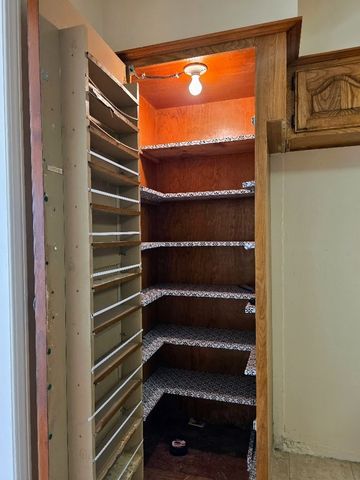 115 W Duncan Avenue, Mertzon, TX 76941