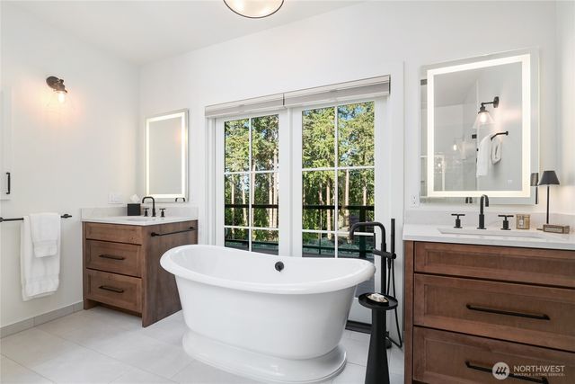 14140 184th Avenue NE, Woodinville, WA 98072