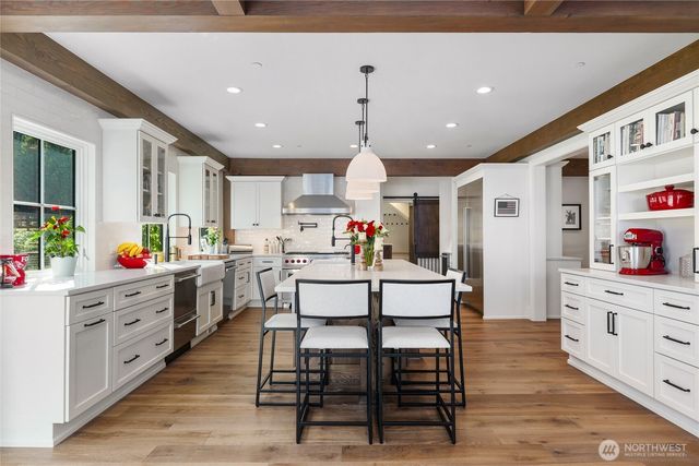 14140 184th Avenue NE, Woodinville, WA 98072