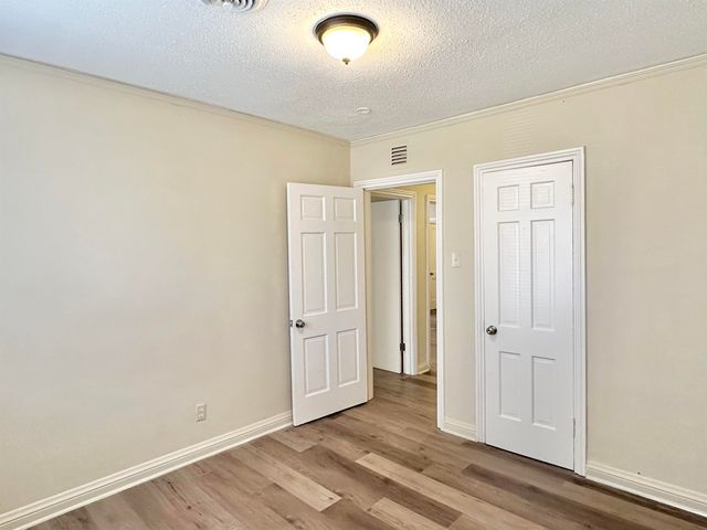 2195 CARNES AVE, Memphis, TN 38114