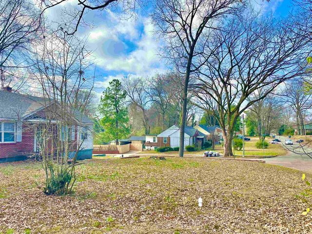 2195 CARNES AVE, Memphis, TN 38114