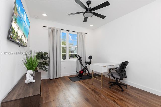 19510 Broad Shore Walk, Loxahatchee, FL 33470