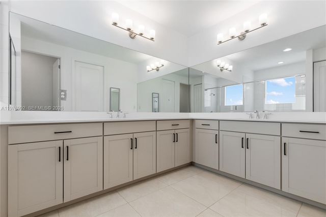 19510 Broad Shore Walk, Loxahatchee, FL 33470