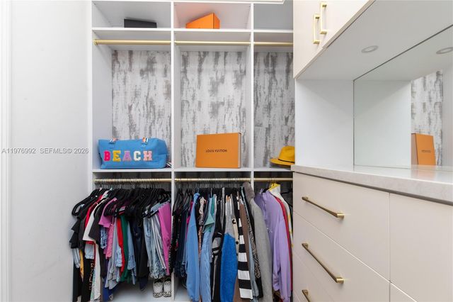 19510 Broad Shore Walk, Loxahatchee, FL 33470