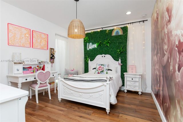 19510 Broad Shore Walk, Loxahatchee, FL 33470