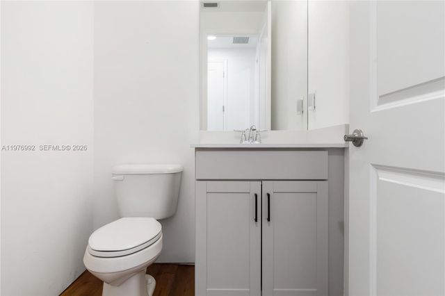 19510 Broad Shore Walk, Loxahatchee, FL 33470